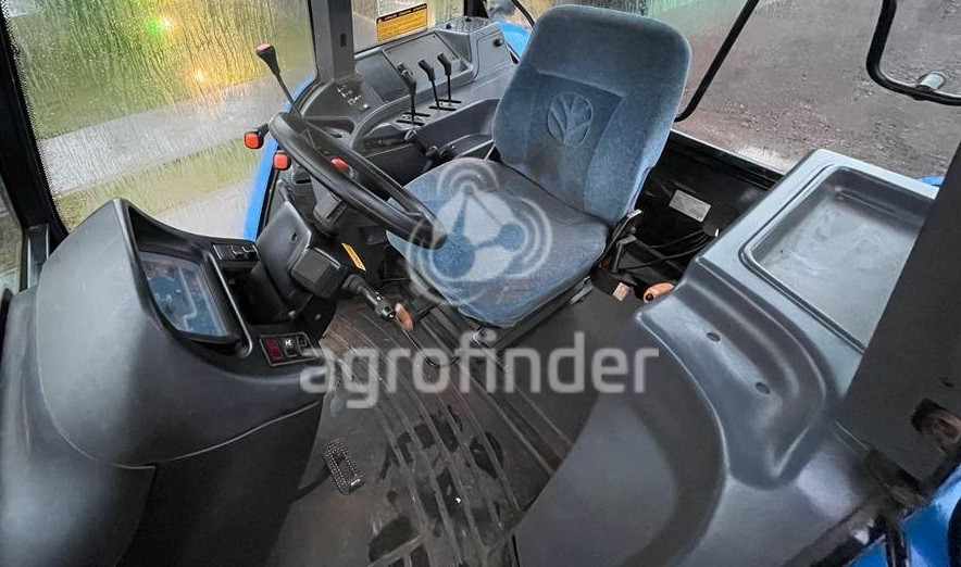 Trator New Holland TM 7010 Ano 2012 Agrofinder