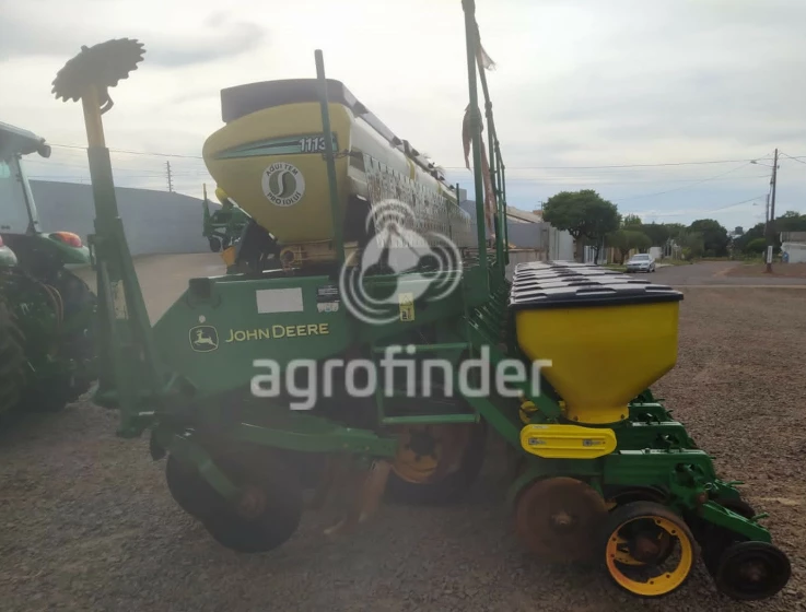 Plantadeira de Verão John Deere 1113 Ano 2013 agrofinder