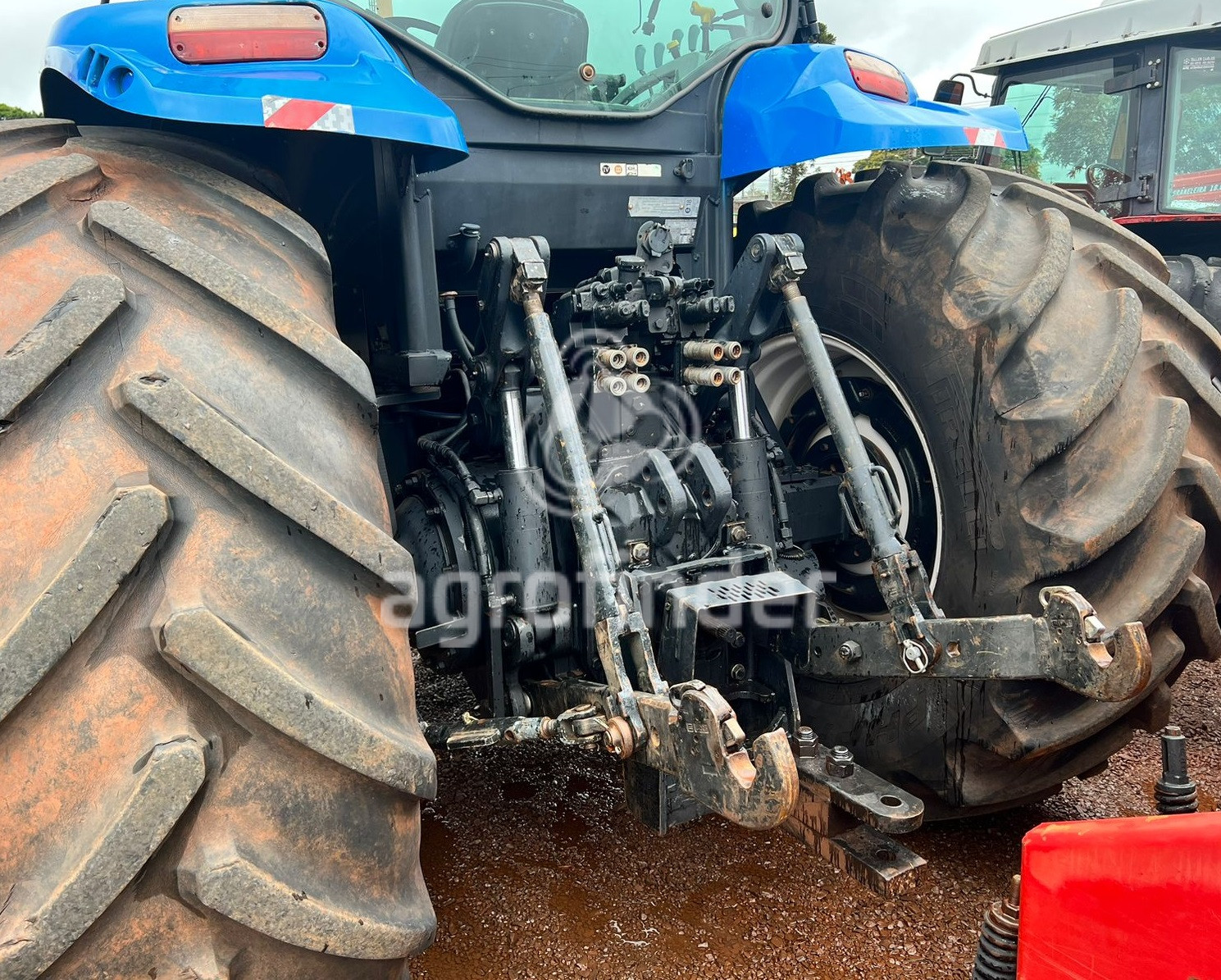 Trator New Holland T7060 Ano 2013 Agrofinder